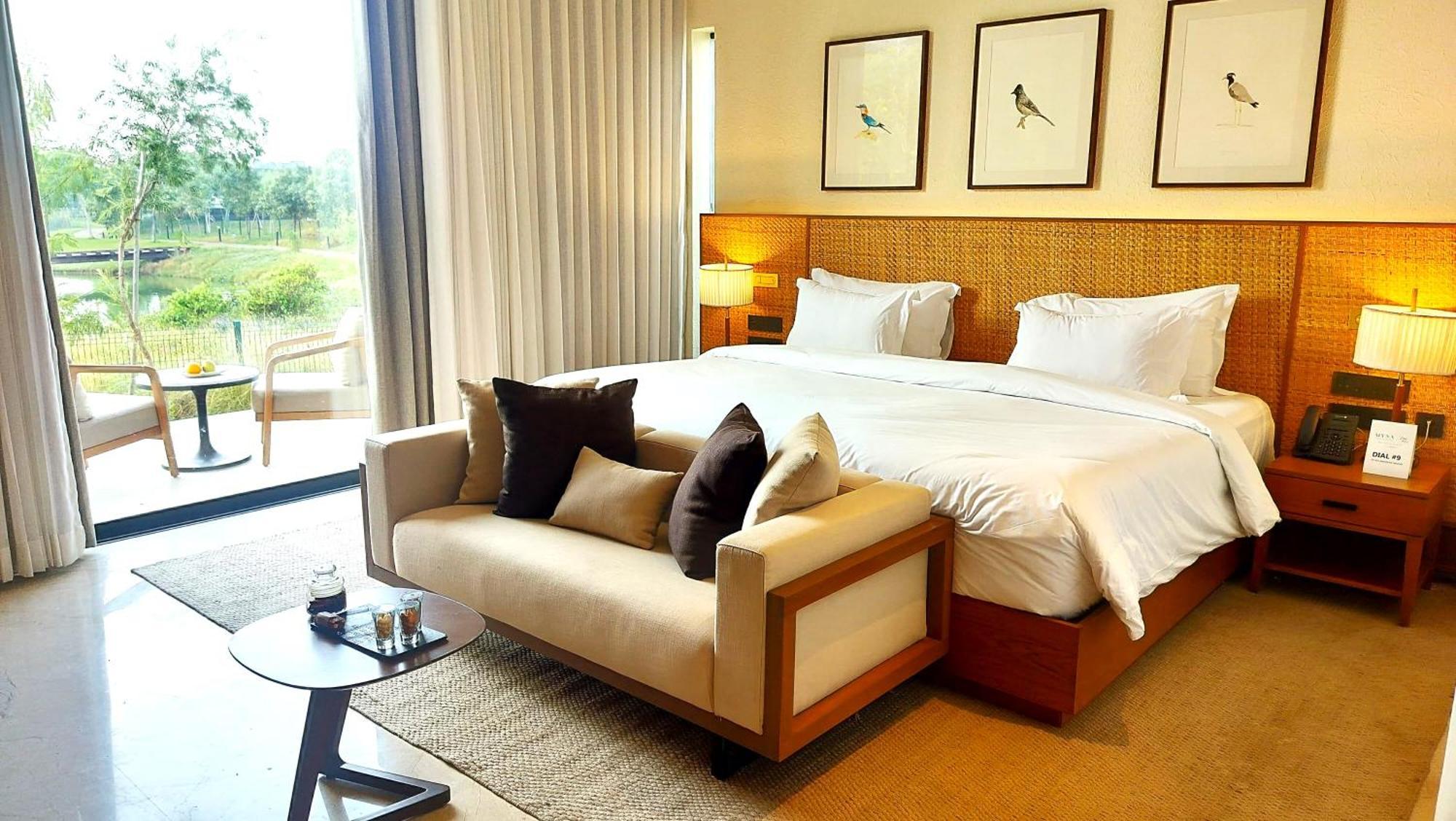 Mysa Zinc Journey By The Fern, Nani Devati Hotel Sānand Екстериор снимка